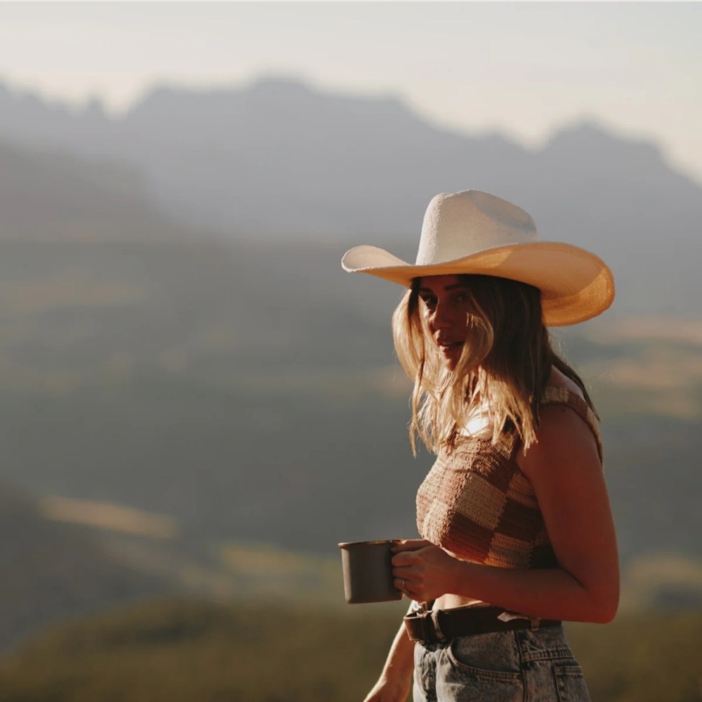 NWT WILL + BEAR BUCK BONE | STRAW COWBOY HAT🌸